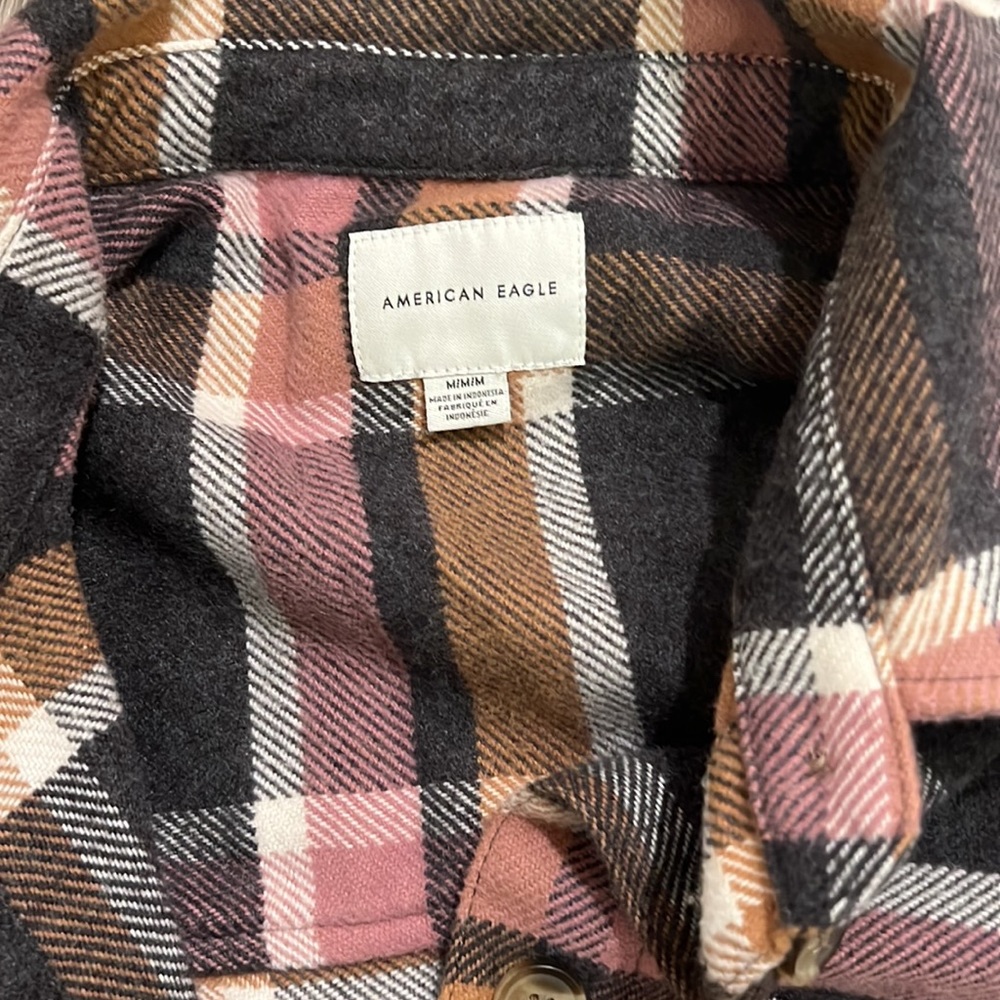 AE Flannel 🤎 - Picture 2 of 2